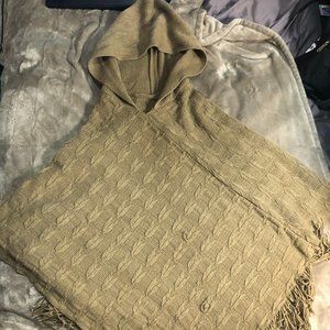 Knitted, hooded ponch